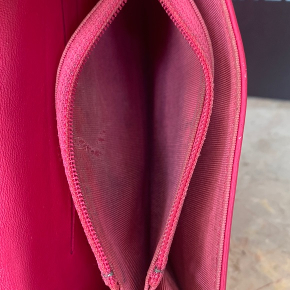 ❤️❤️SOLD❤️❤️Chanel short wallet - Picture 12 of 13